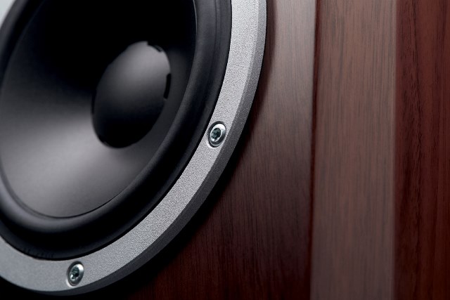 Dynaudio excite 18 15