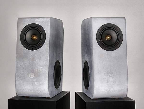 Concrete Audio B1 001 2
