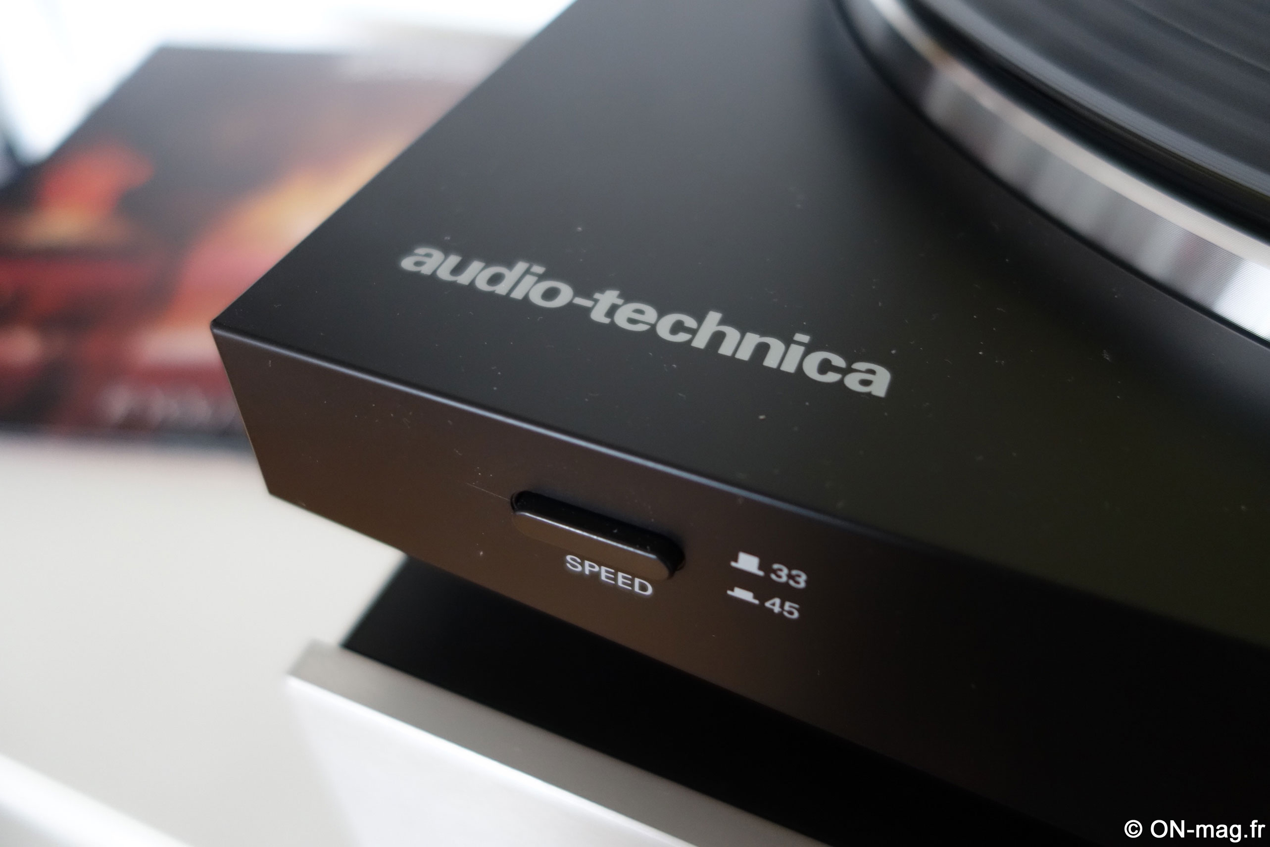 Test Audio-technica AT-LP3 : une platine vinyle pratique, pleine d'harmonie  et à petit prix