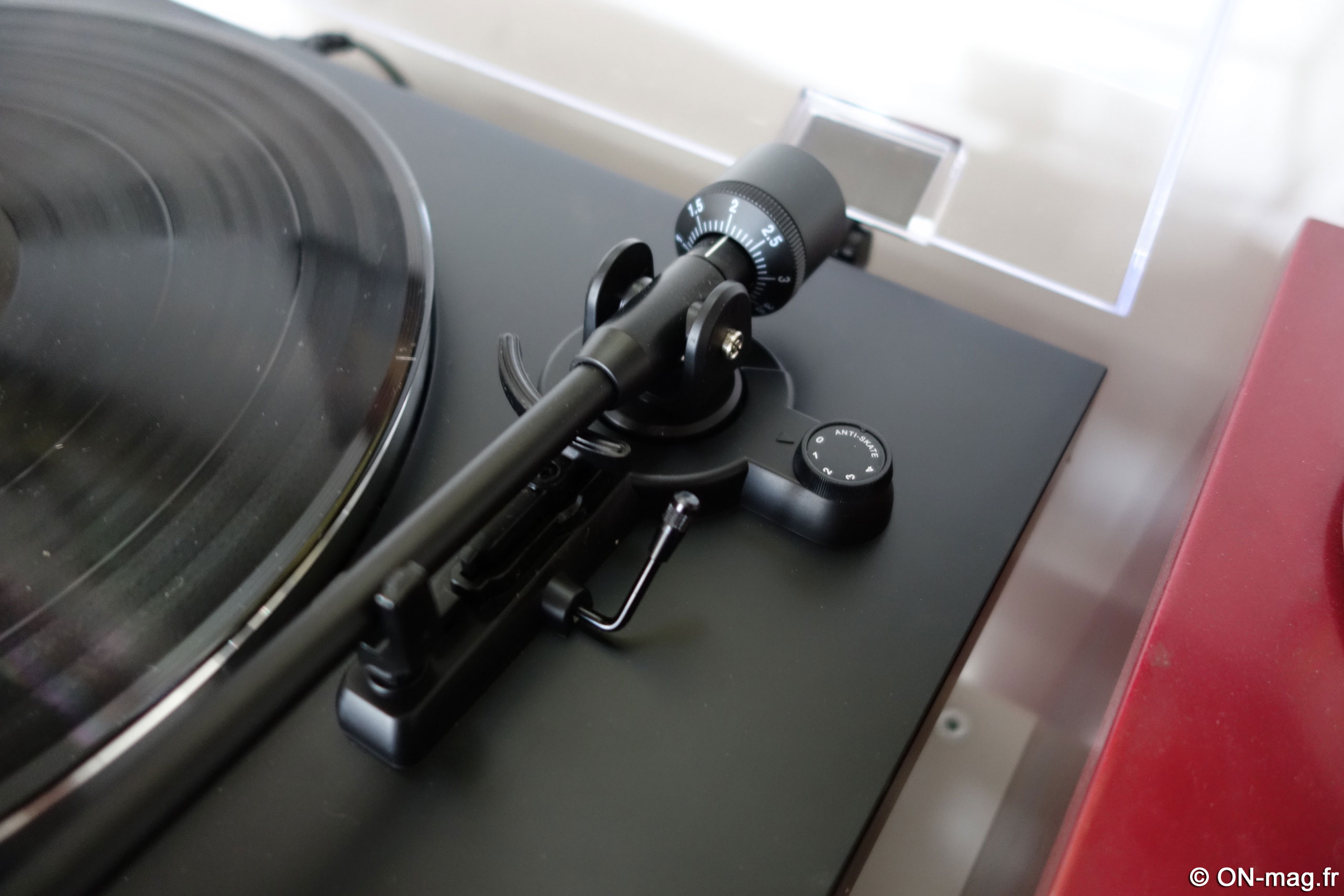 Test Audio-technica AT-LP3 : une platine vinyle pratique, pleine d'harmonie  et à petit prix