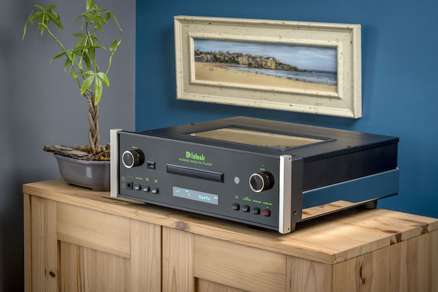 McIntosh MCD600 Table