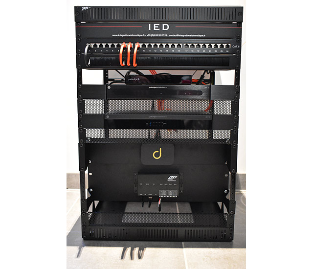 installation IED rack