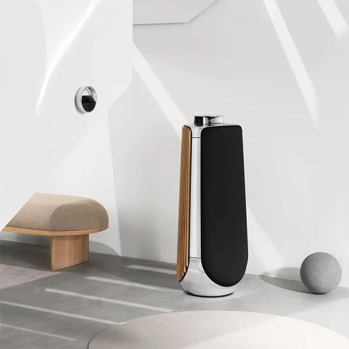 bang olufsen beoremote halo lifestyle1