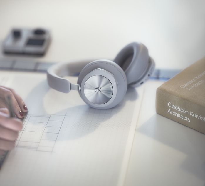 Beoplay Portal ONmag 1
