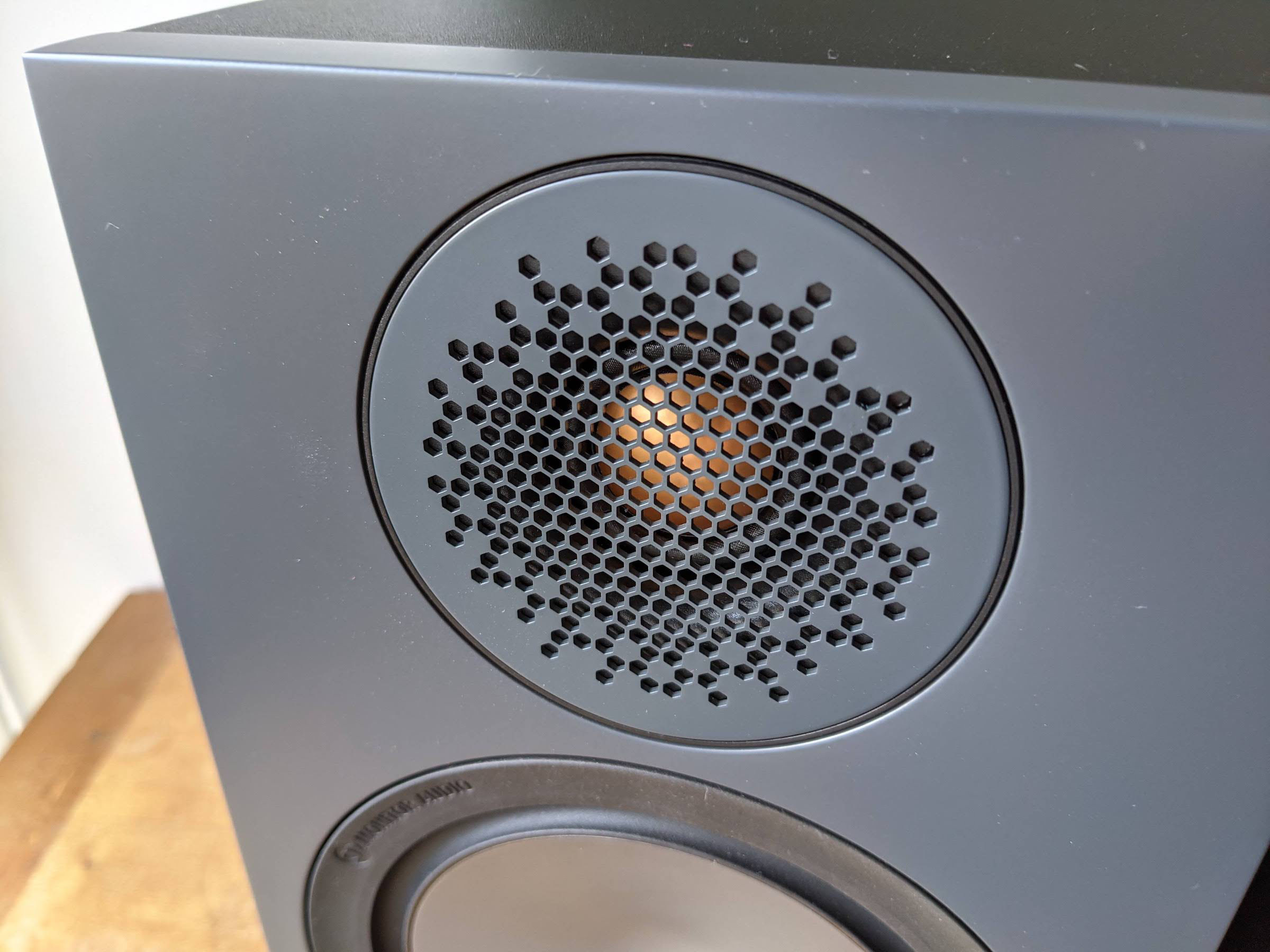Monitor Audio Bronze 100 - Enceinte Bibliothèque - gamme 6G