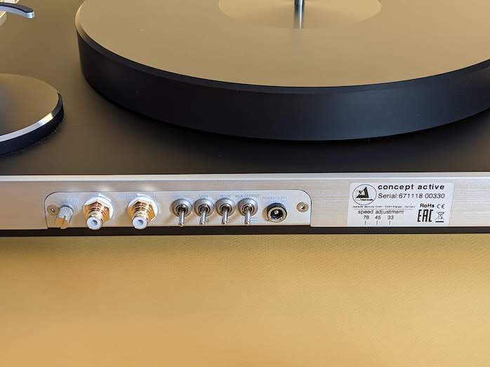 Clearaudio Concept Active back