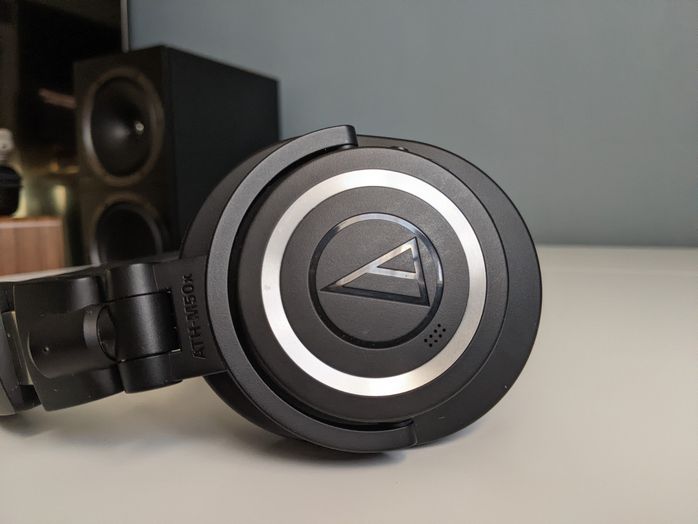 Audio Technica ATH M50xBT2 3