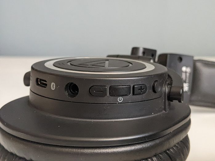 Audio Technica ATH M50xBT2 5