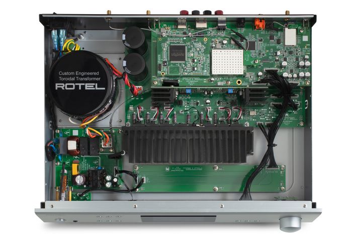 Rotel S14 10
