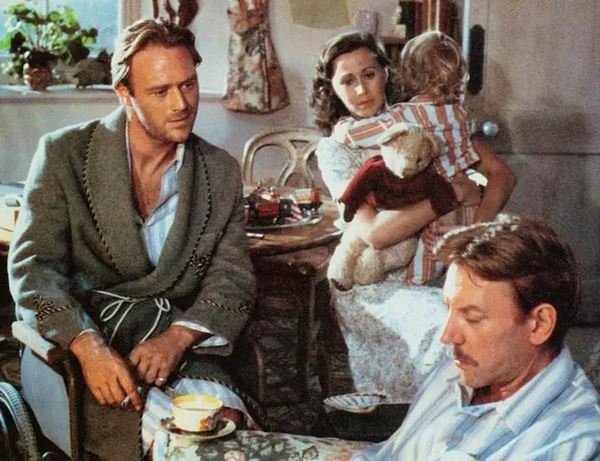 L'Arme à l'œil : un adaptation efficace de Ken Follett (en Blu-ray, DVD et VOD)