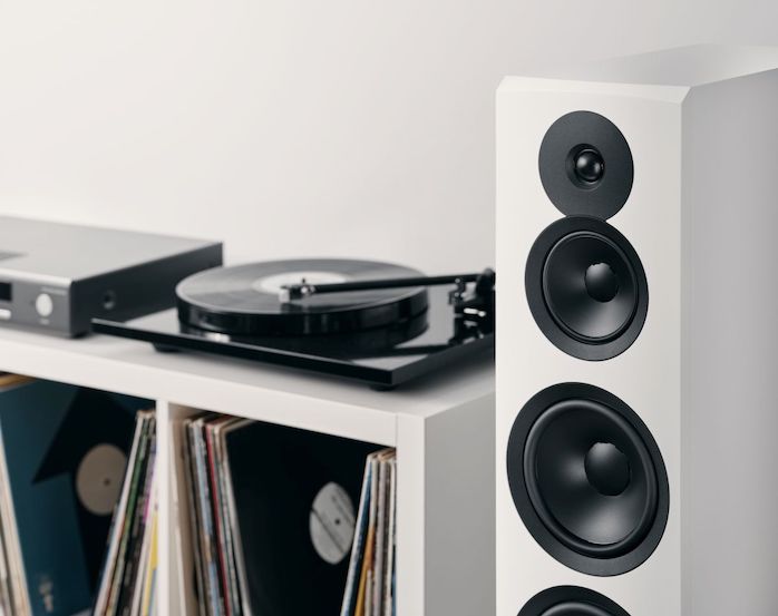 dynaudio emit 50 bon plan Cobra juin 2023