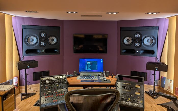 Audition privée Focal Utopia Main 112 et Main 212 : les enceintes très haut de gamme du constructeur français en configuration studio