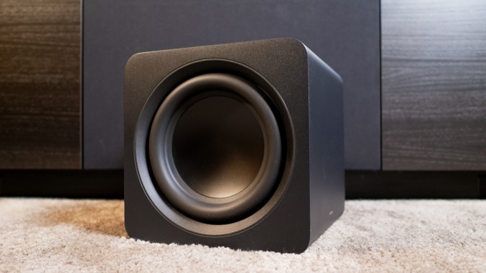 samsung QS710F 07 caisson sub