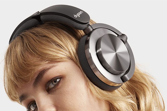 Avec le OnTrac, Dyson propose enfin un casque à l'aspect normal mais avec une personnalisation totale