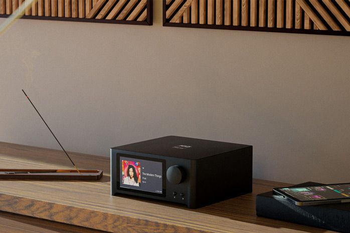 NAD lance le C 700 V2, une version améliorée de son amplificateur de streaming sous BluOS